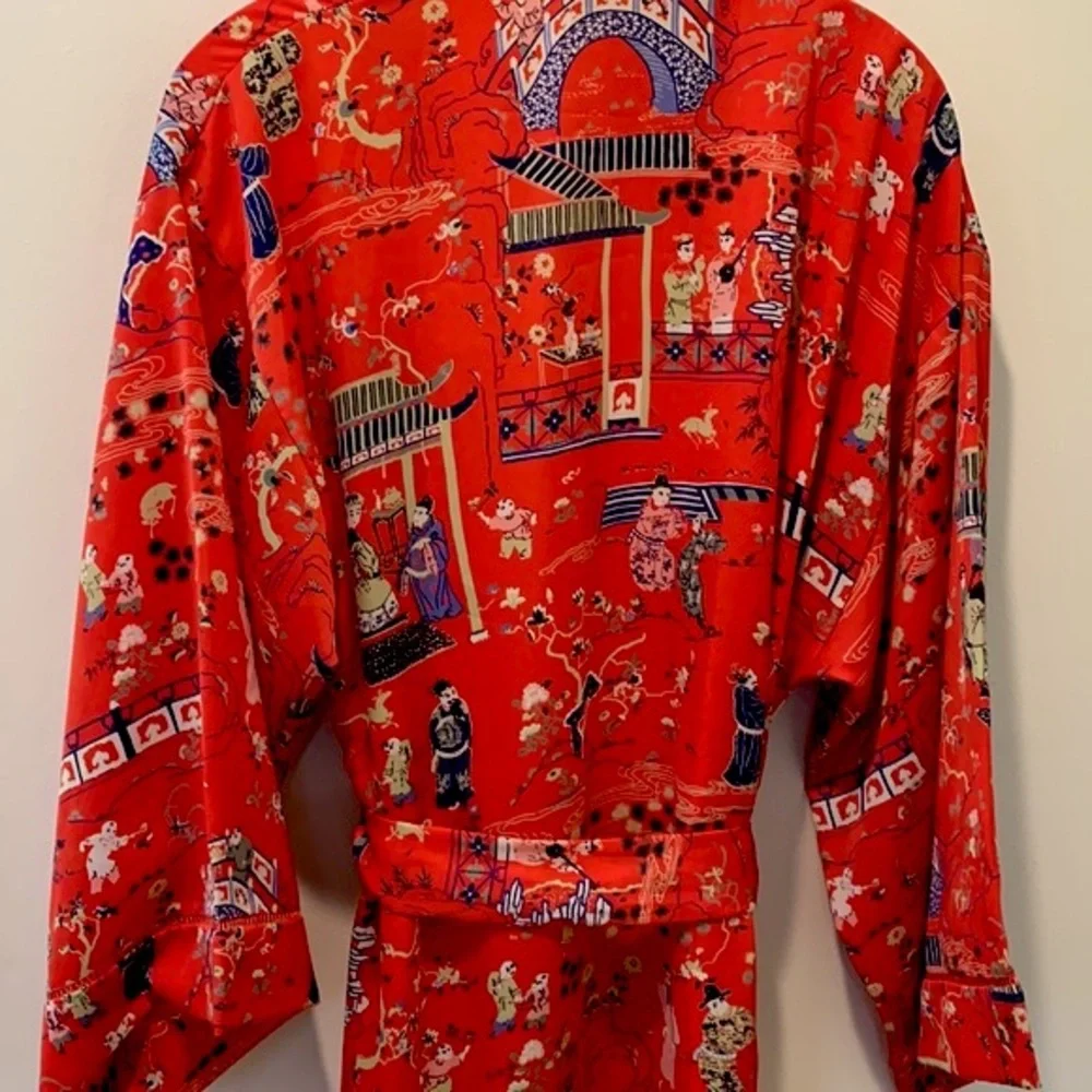 Natori Red Kimono Robe - Picture 4 of 6